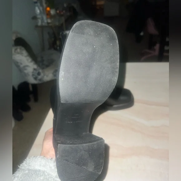 Black Heeled Boots - Picture 5 of 5